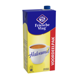 641025 Koffiemelk Halvamel Pakken tray 6x930ml